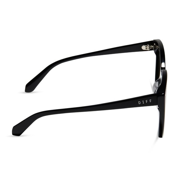 Diff - Gjelina Polarized Sunglasses in Black/Grey - Picture 5 of 5